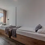 Modern In With Terrace Appartement *