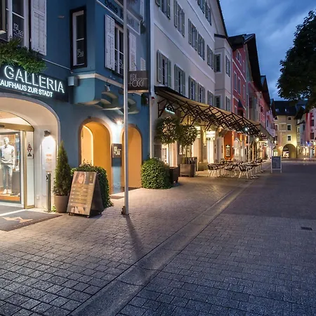 Modern In With Terrace Appartamento *