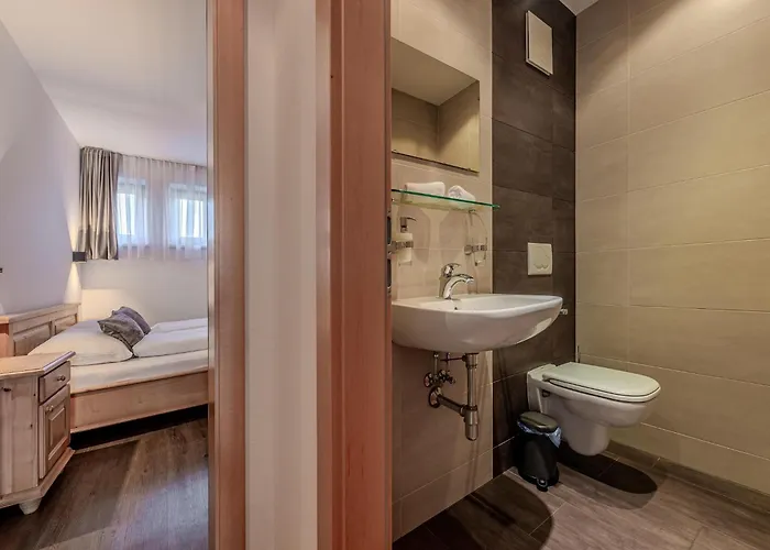 Modern In With Terrace Jochberg